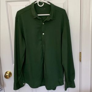 Untuckit Long Sleeved